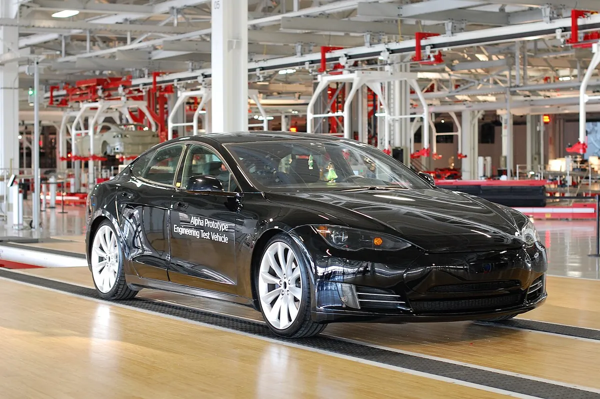 Alpha Prototype, Engineering Test Vehicle, Tesla Model S, Tesla Factory, Fremont (CA, USA) 2011